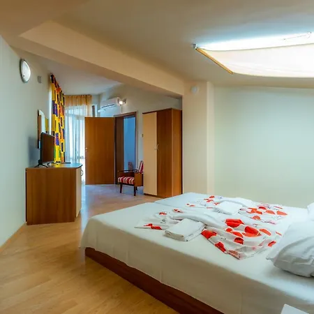 別荘 Family 2bedroom With In Dafinka Ge