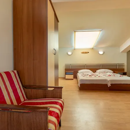 別荘 Family 2bedroom With In Dafinka Ge ブルガス